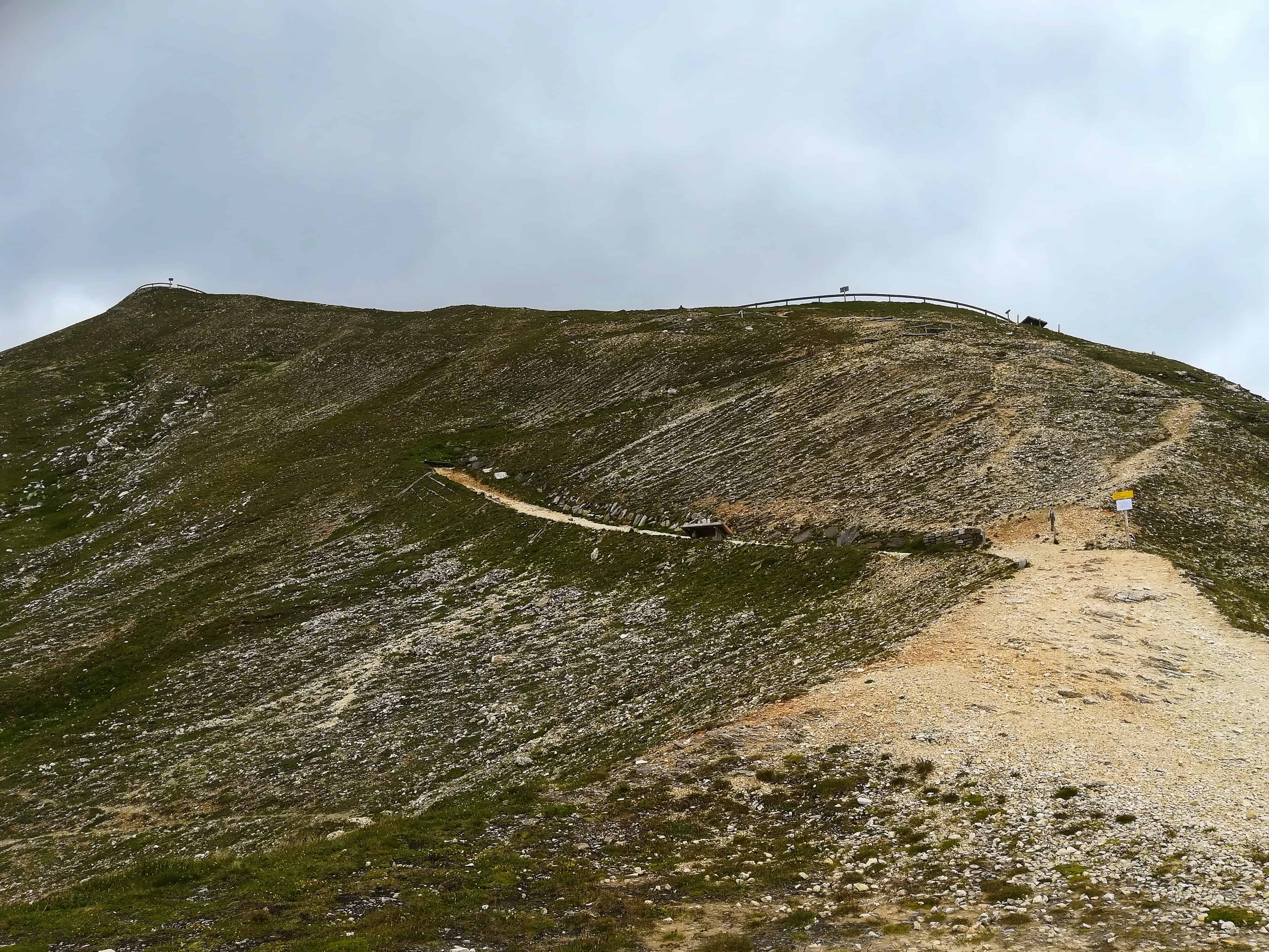 Grossglockner hochalpenstrasse -odbočka na Edelweissspitze /nejkrásnější místa v Alpách