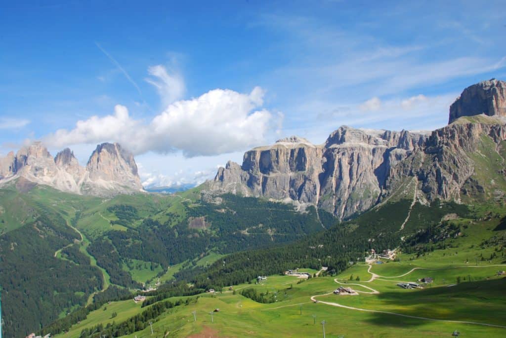Passo Pordoi / Sass Pordoi / nejkrásnější alpské průsmyky Itálie