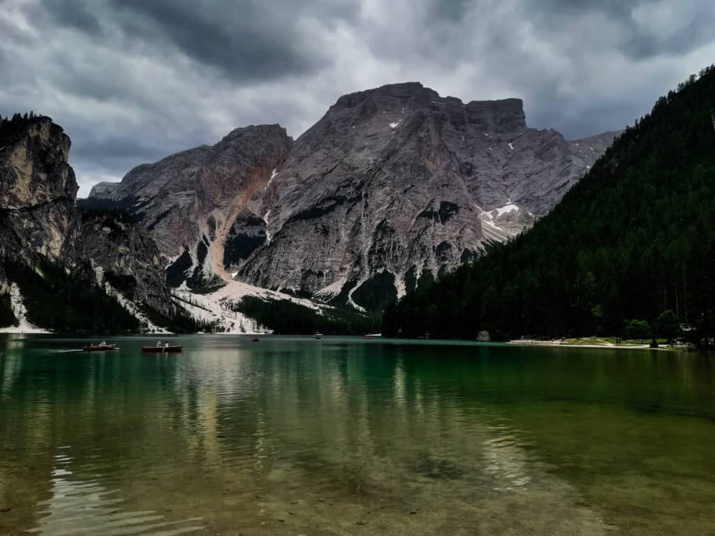 Lago di Braies loďky
