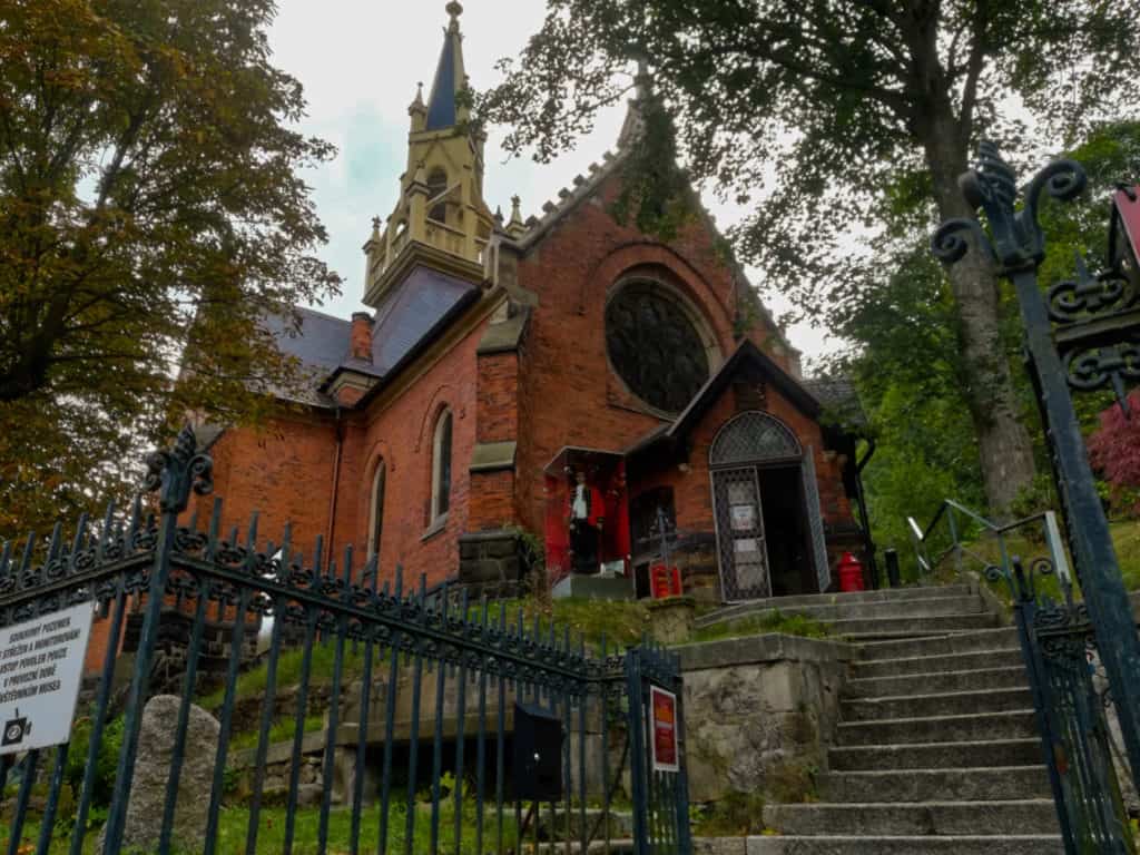 anglikánský kostel sv. Lukáše / památky Karlovy Vary / co navštívit v Karlových Varech