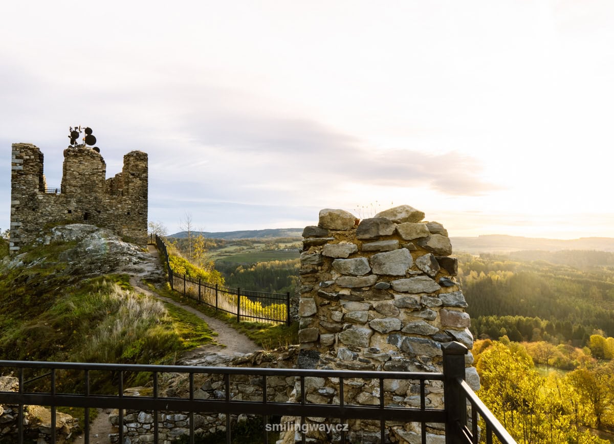 Zřícenina hradu Andělská Hora