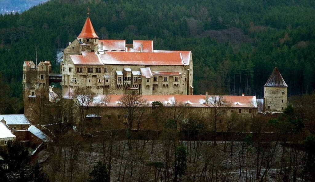 co navštívit na jižní Moravě / hrad Pernštejn