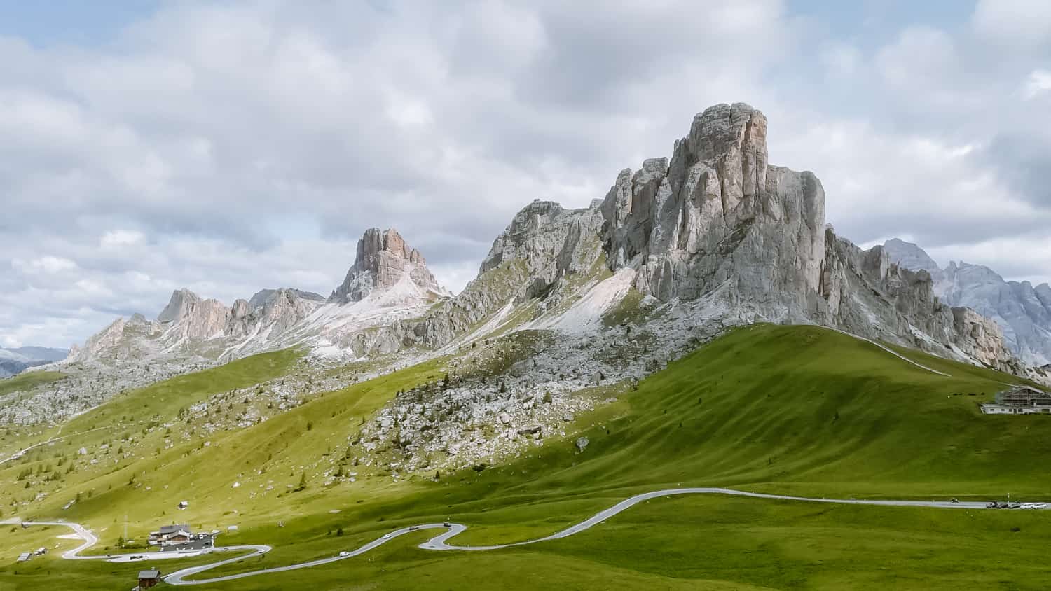Passo Giau Dolomity