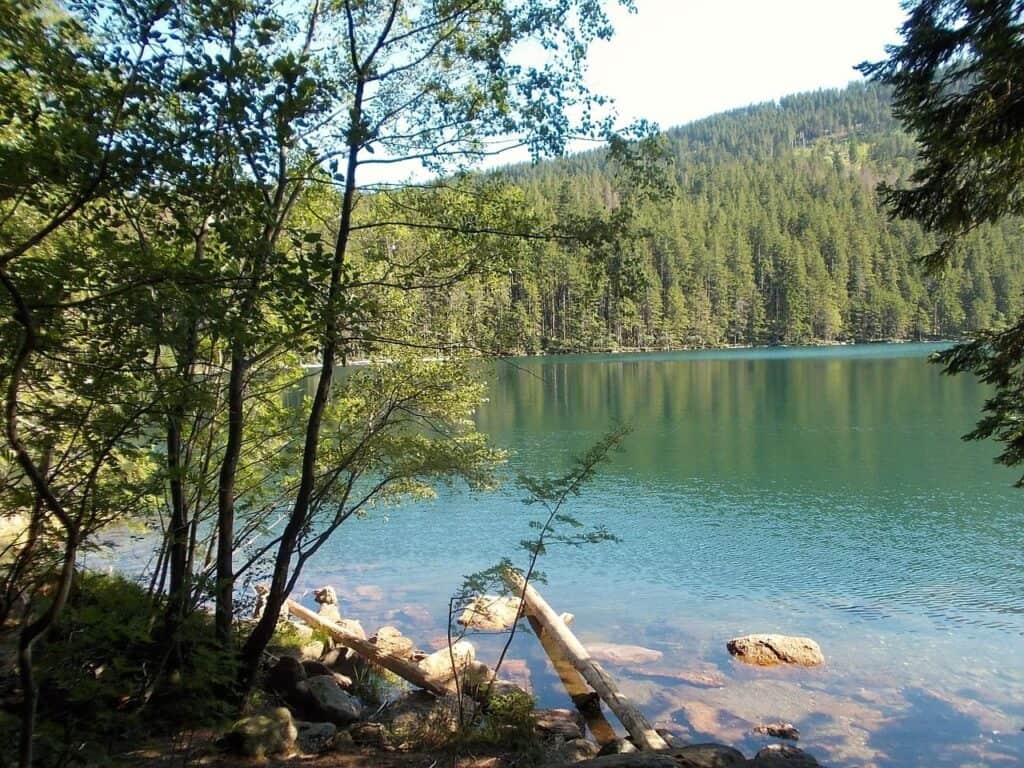 Černé jezero