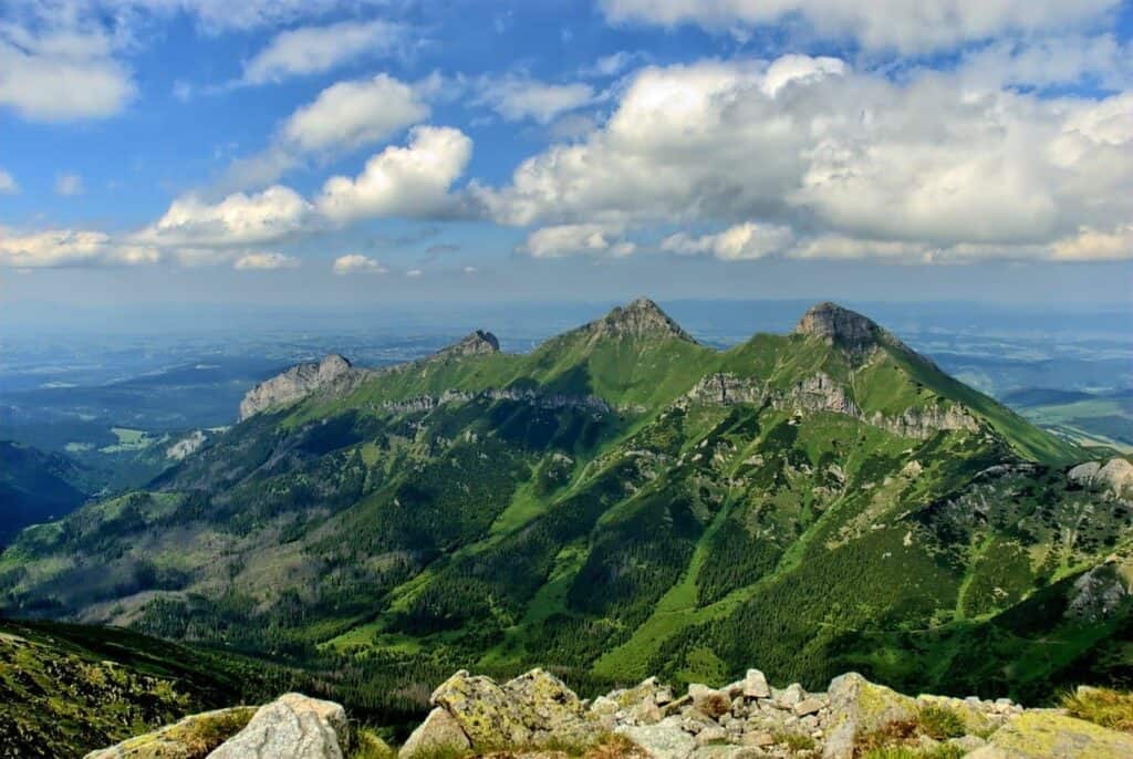kam na hory na Slovensko