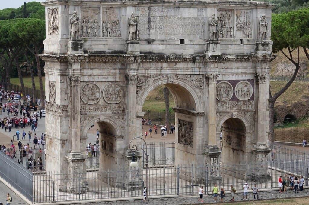 mit érdemes megnézni Rómában