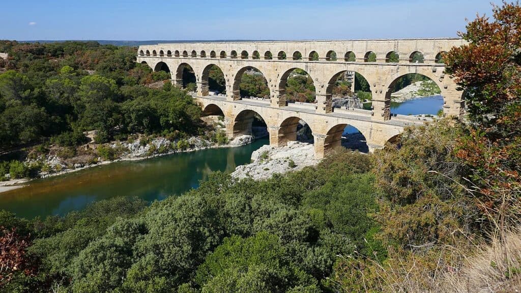Provence Francie / co navštívit Provence / kam v Provence / Pont du Gard
