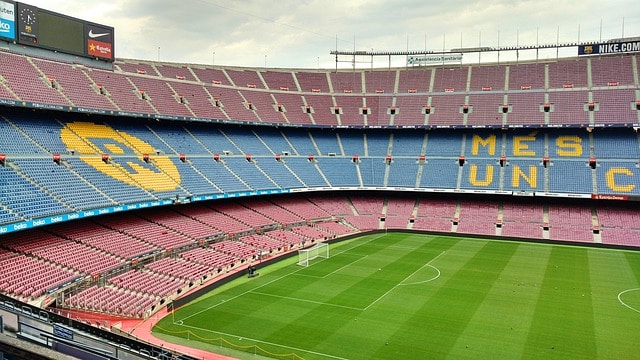 Památky v Barceloně / co navštívit / FC Barcelona stadion Camp Nou