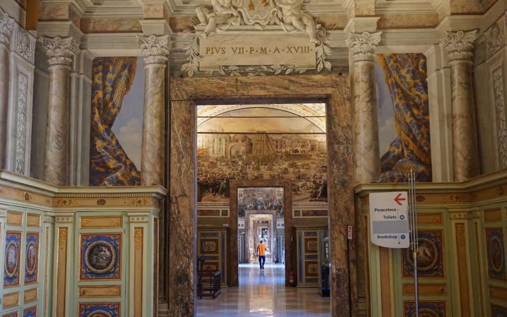 Vatikáni múzeumok