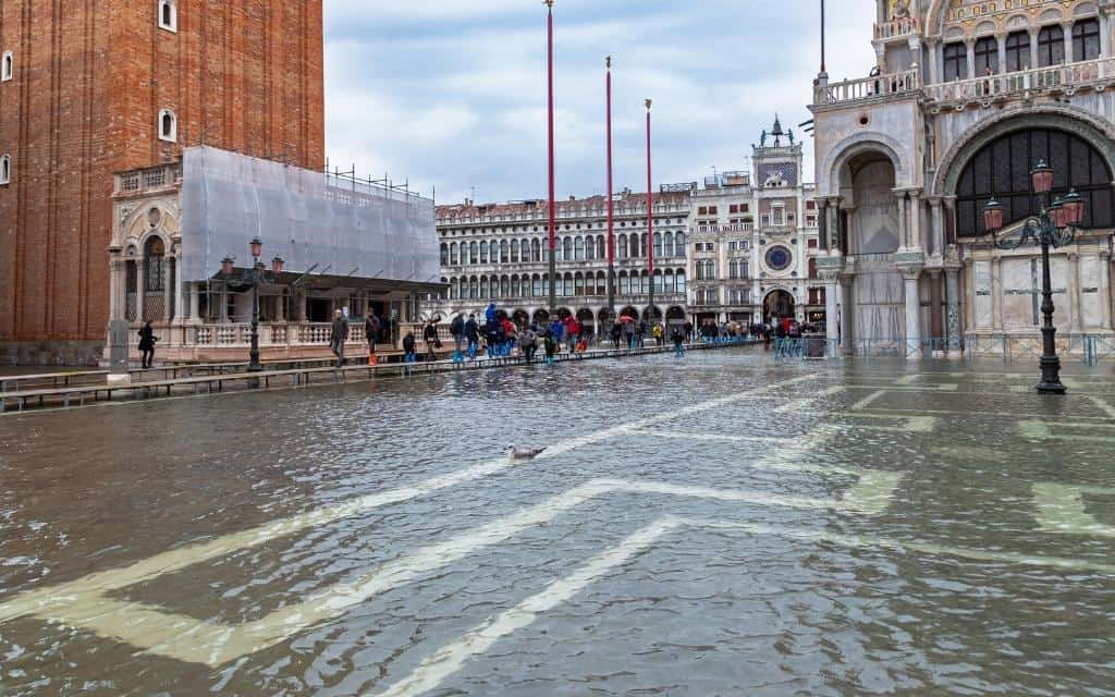 Alta Acqua a Piazza San Marco téren