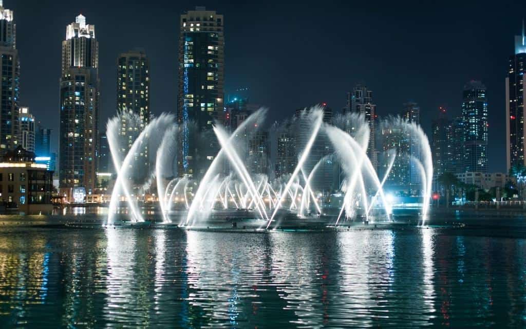Dubai Fountain Dubaj tipy