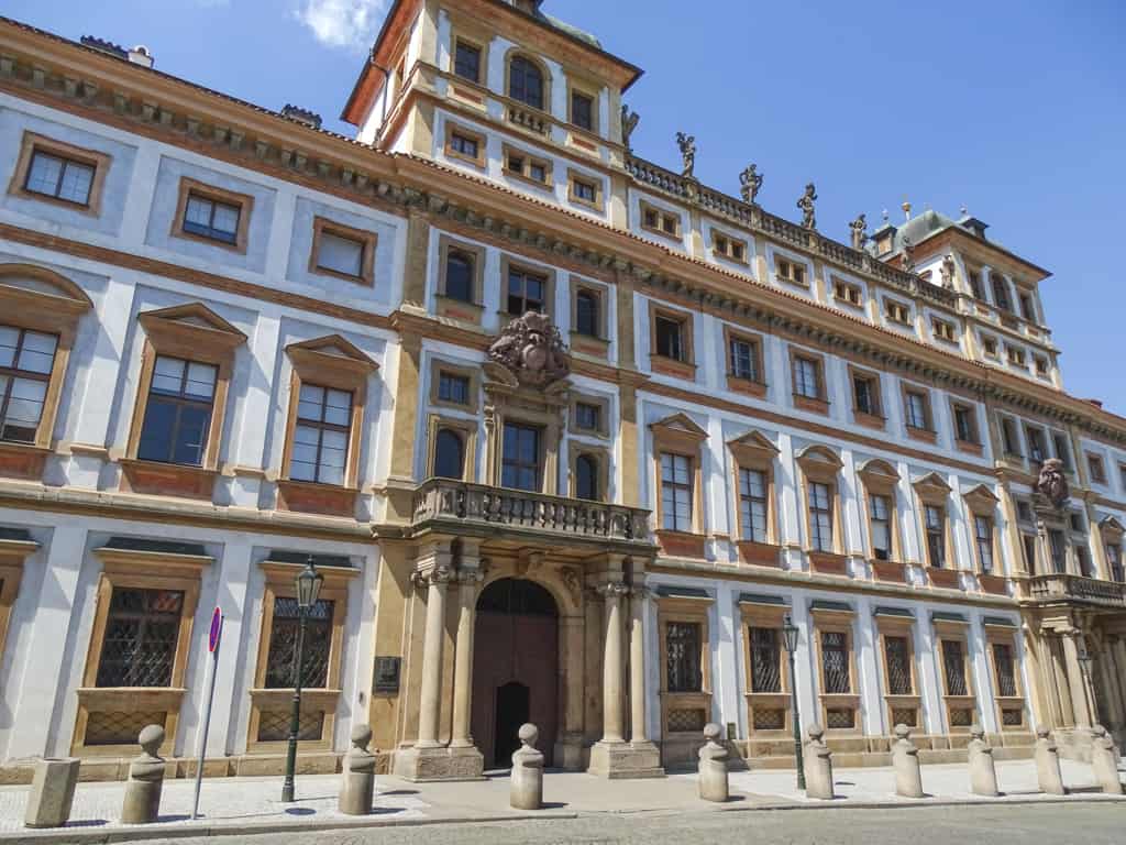 Hradčanské náměstí Praha Toskánský palác