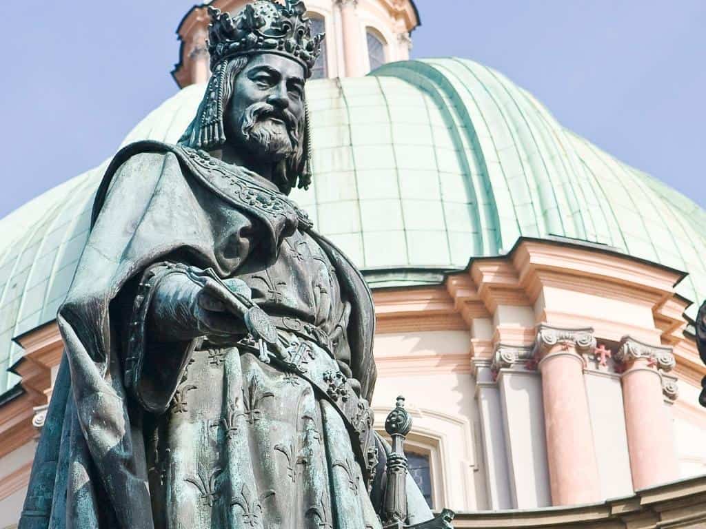 socha Karla IV. / co navštívit v Praze 