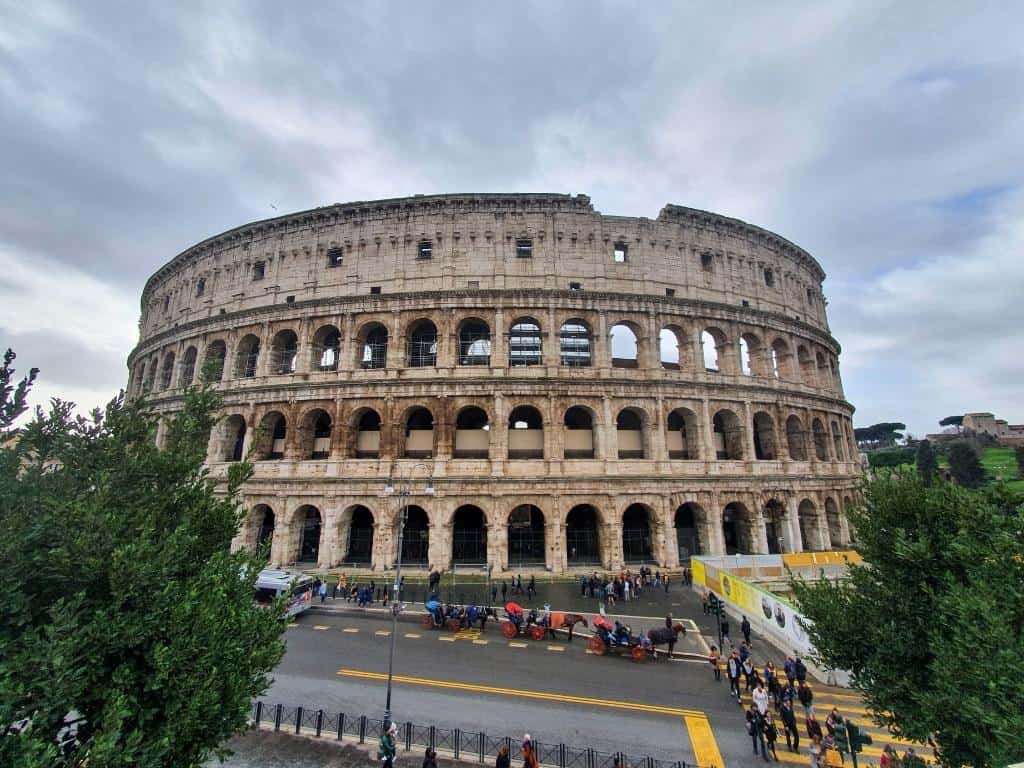 Colosseum bejárat Rómában
