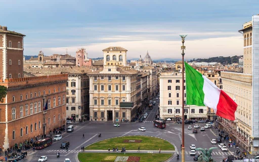Piazza Venezia Řím / Řím za 3 dny / co navštívit v ŘÍmě