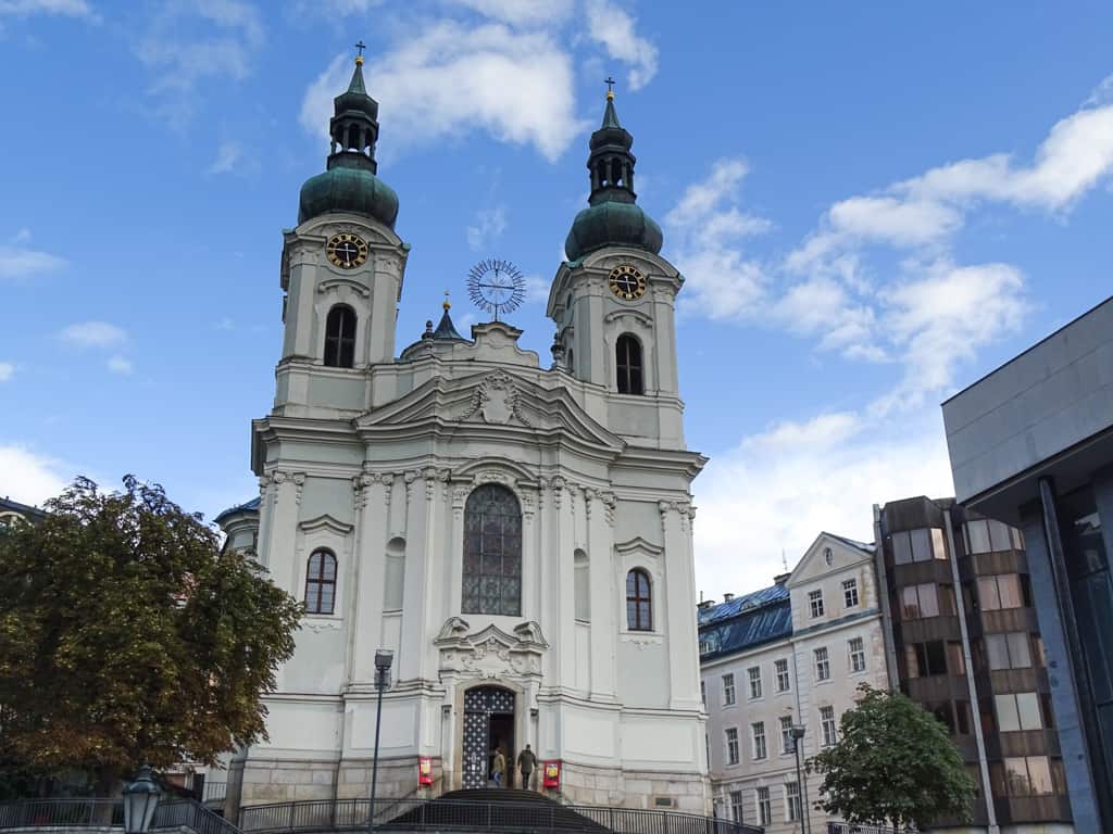 Kirche von St. Maria Magdalena Karlovy Vary / Karlovy Vary Sehenswürdigkeiten