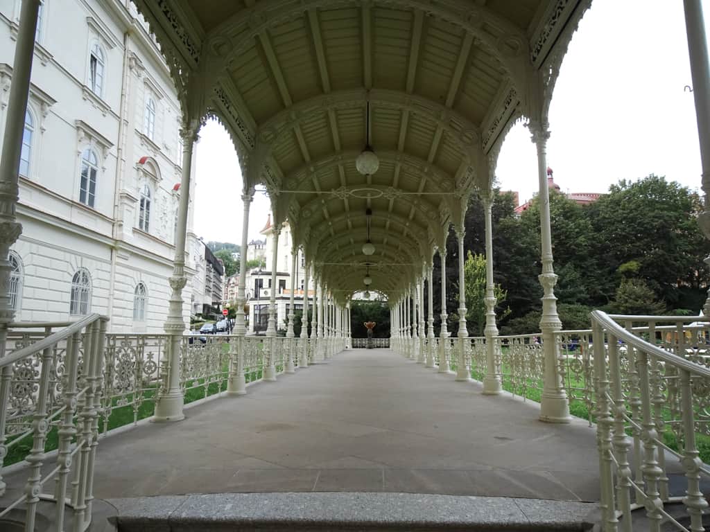 Sadová kolonáda Karlovy Vary lázně