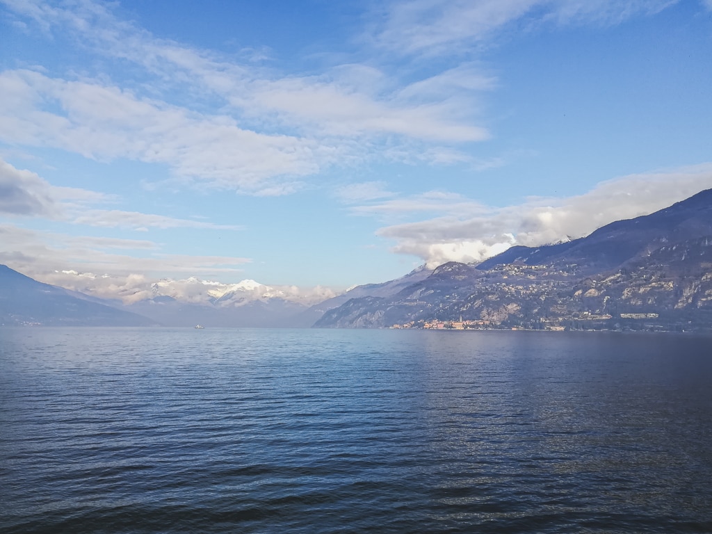 Blick auf den Lago di Como von Bellagio aus / Lago di Como Führer