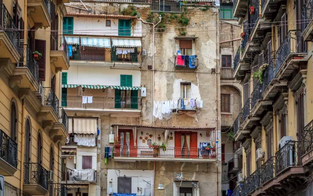 Quartieri Spagnoli Neapol / co vidět v Neapoli
