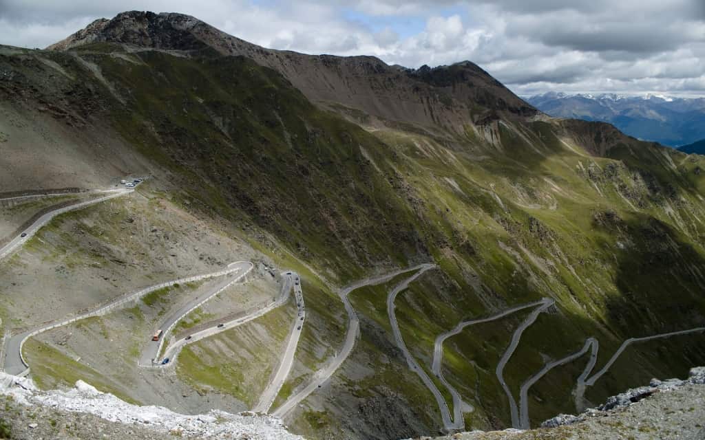The most beautiful mountain roads in Italy / Stelvio Pass Lombardy