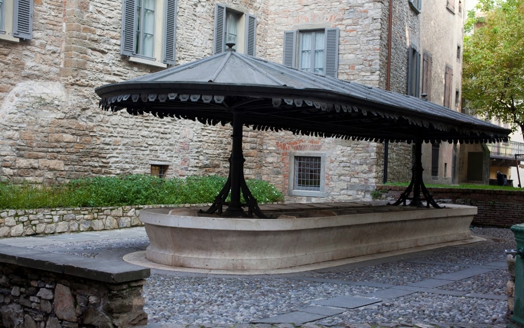 Antico Lavatoio / Sehenswürdigkeiten in Bergamo