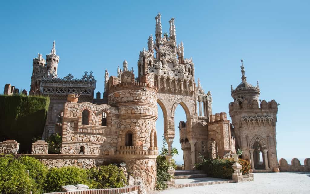 Castillo Monumento Colomares / tipy na výlety Málaga
