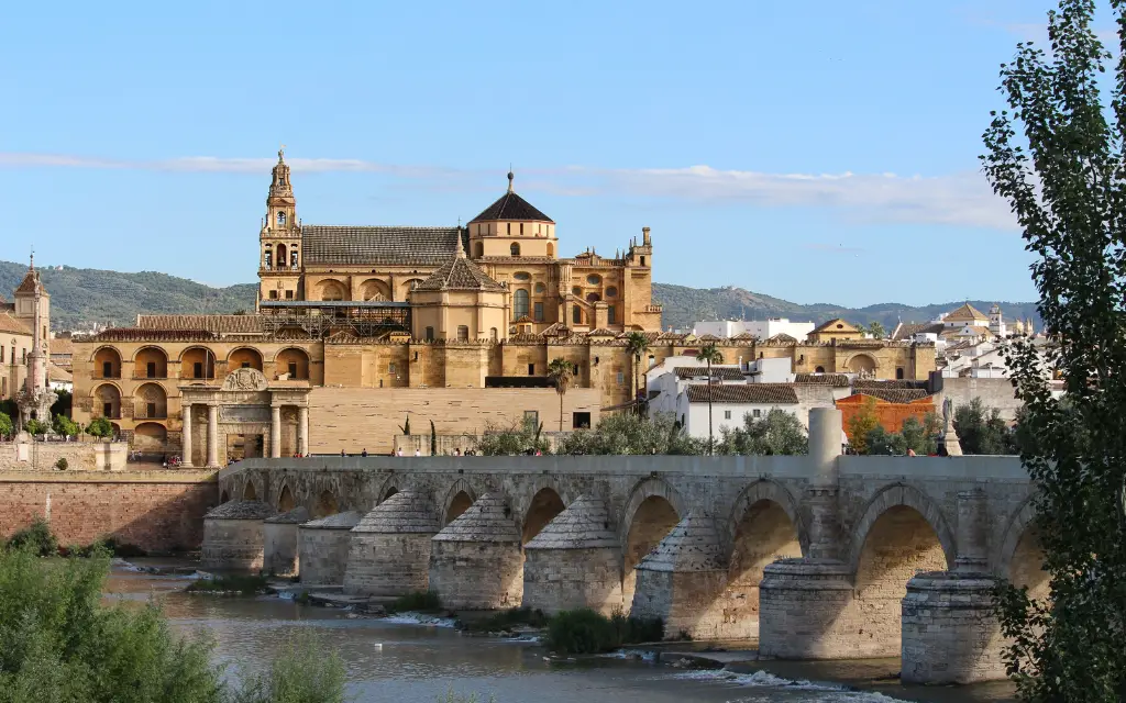 Córdoba - výlety Málaga