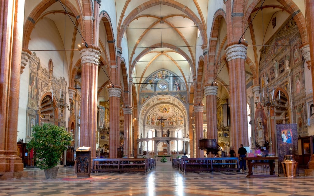 Dom Santa Maria Matricolare Verona Sehenswürdigkeiten