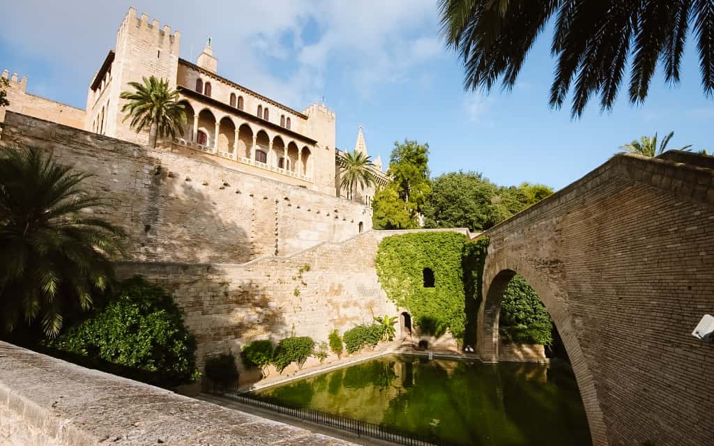 Palau Reial de l'Almudaina v Palma de Mallorca