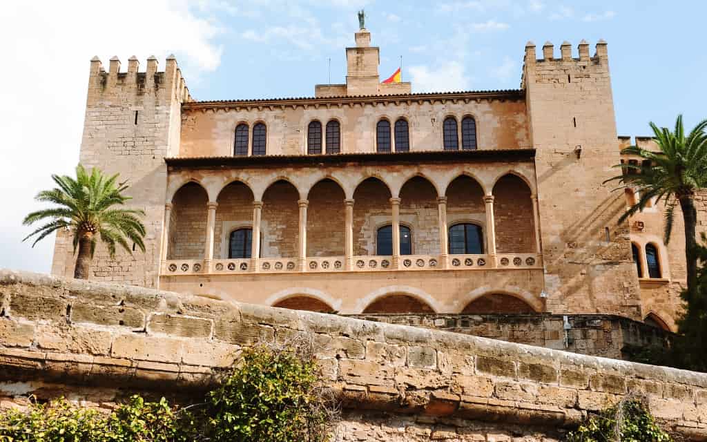 Palau Reial de l'Almudaina v Palma de Mallorca