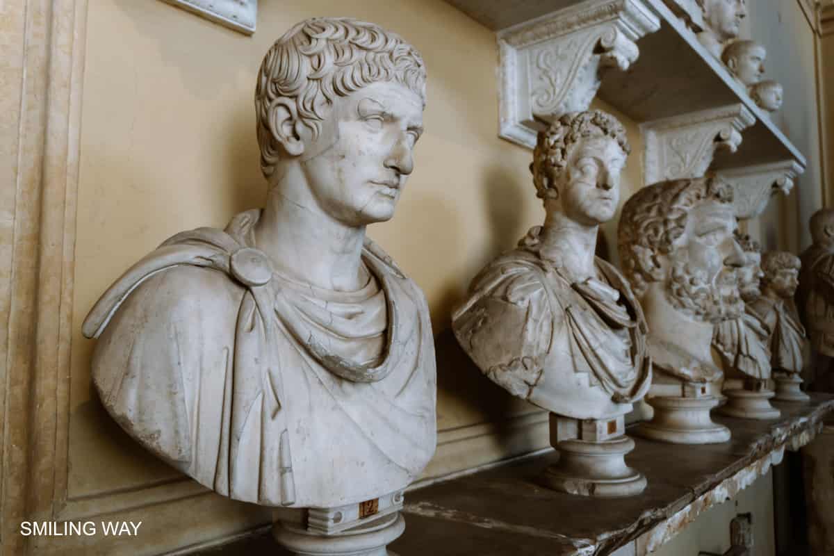 Braccio Nuovo photographs of the Vatican Museums