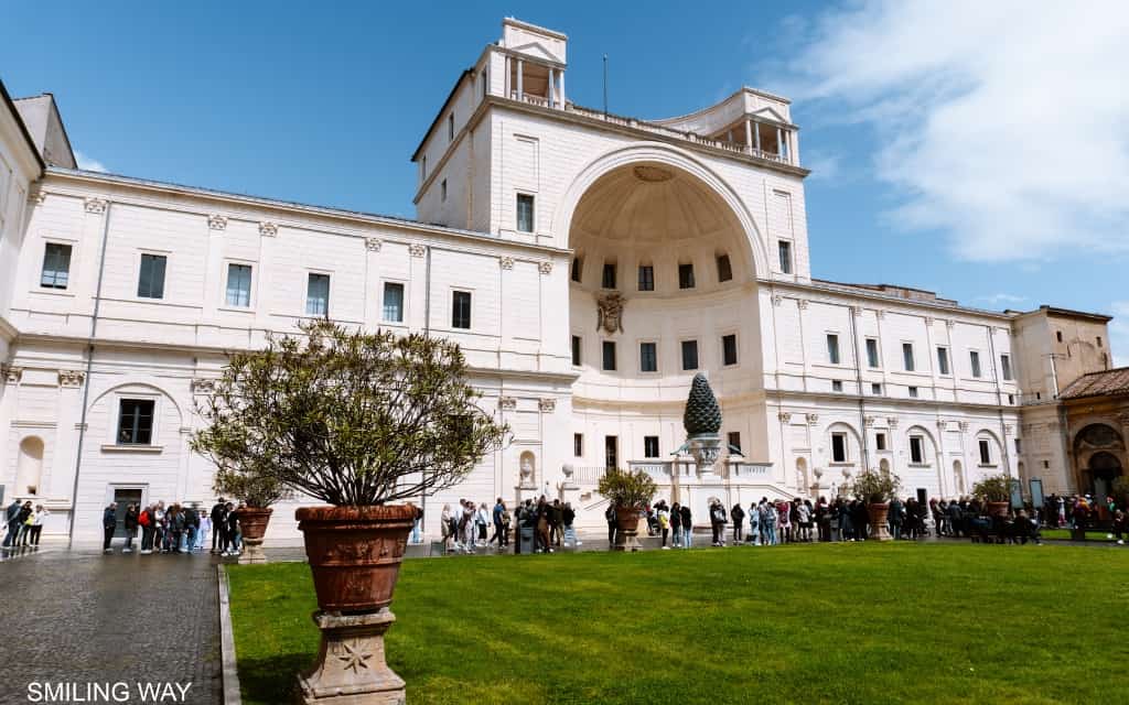 Cortile della Pigna Vatikánská muzea
