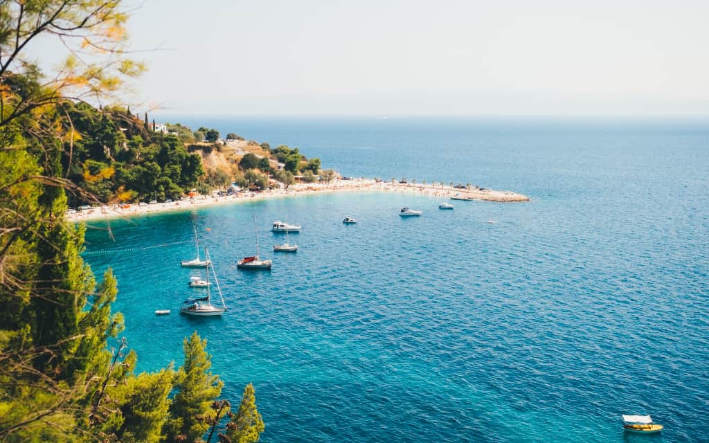 pláže ve Splitu Chorvatsko - Kašjuni pláž