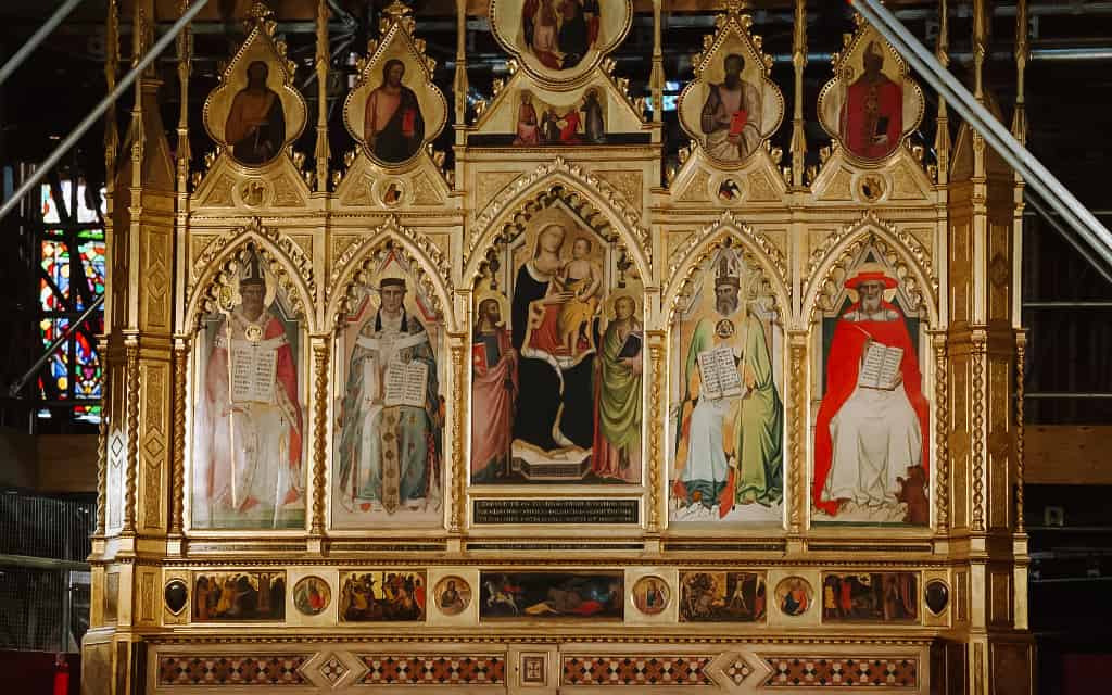Florencie bazilika Santa Croce interiér