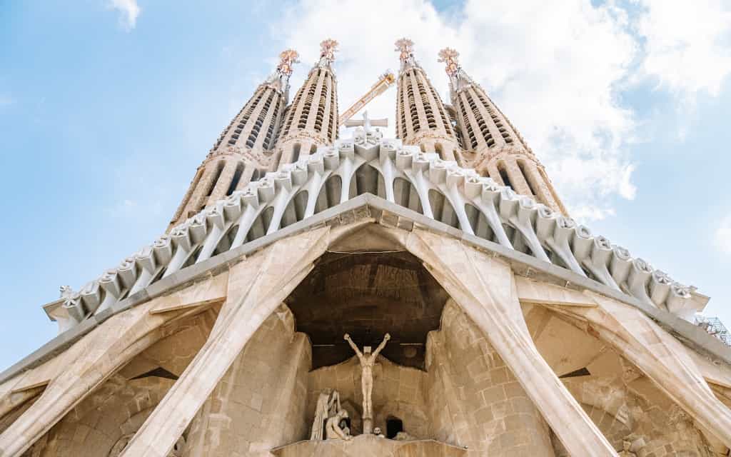 fasáda Umučení Sagrada Familia Barcelona