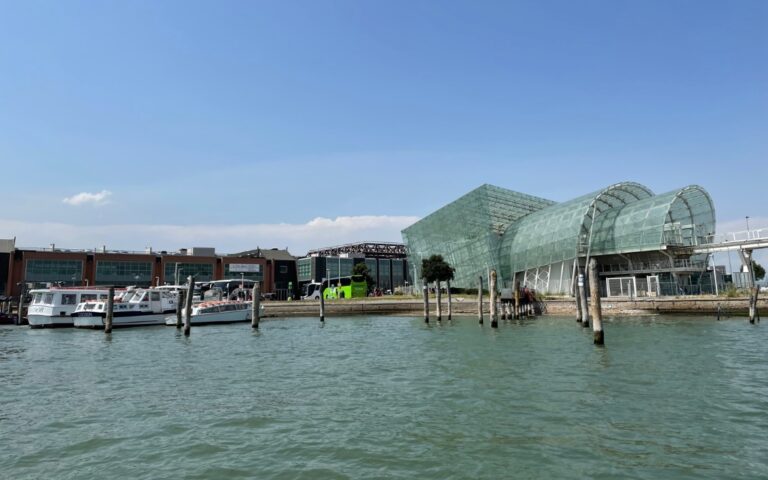 Was Kostet Das Parken In Venedig smilingway.cz