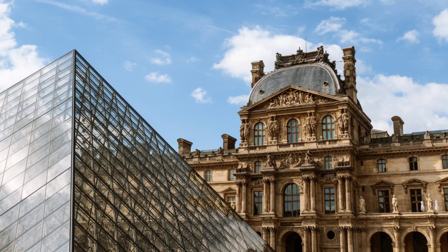 muzeum Louvre Paříž