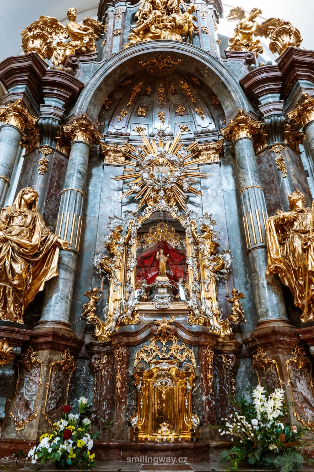 Kostel Panny Marie Vítězné a Pražské Jezulátko