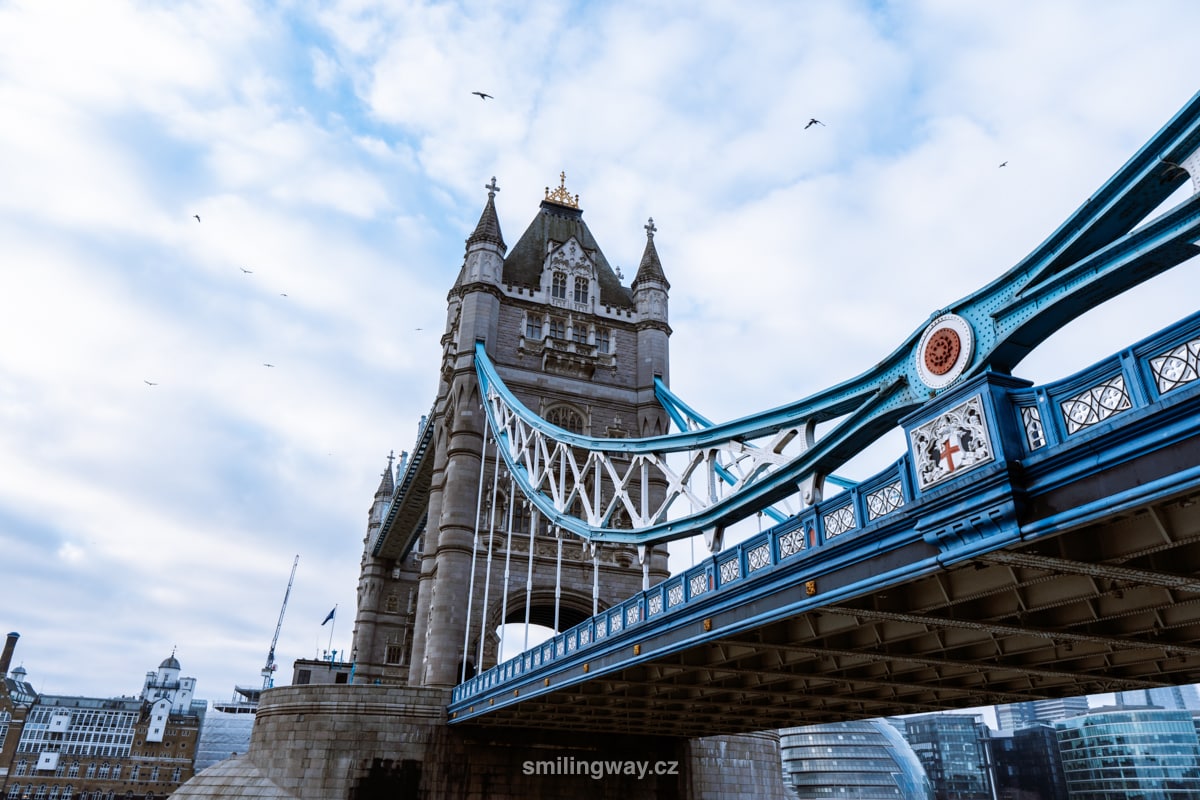 tower bridge londýn