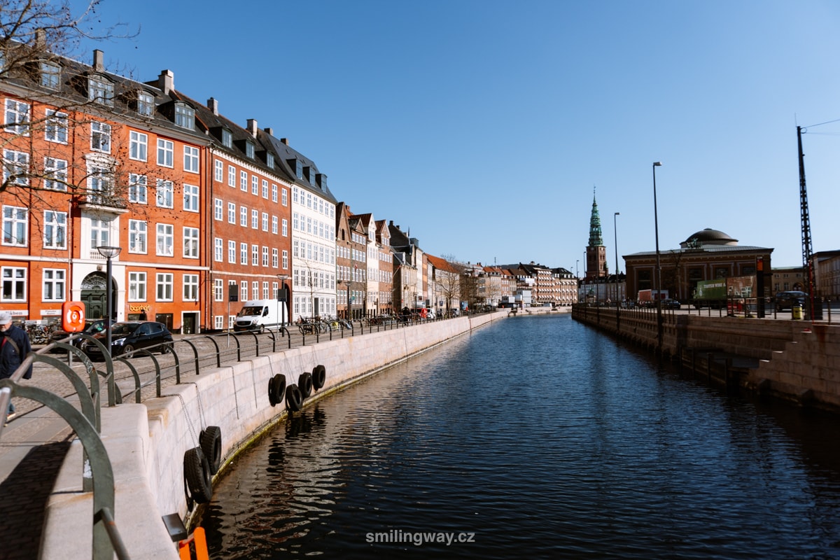 Kanál Frederiksholms kolem Christiansborg