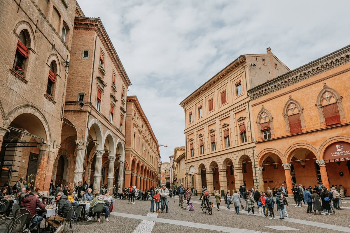 piazza santo stefano bologna