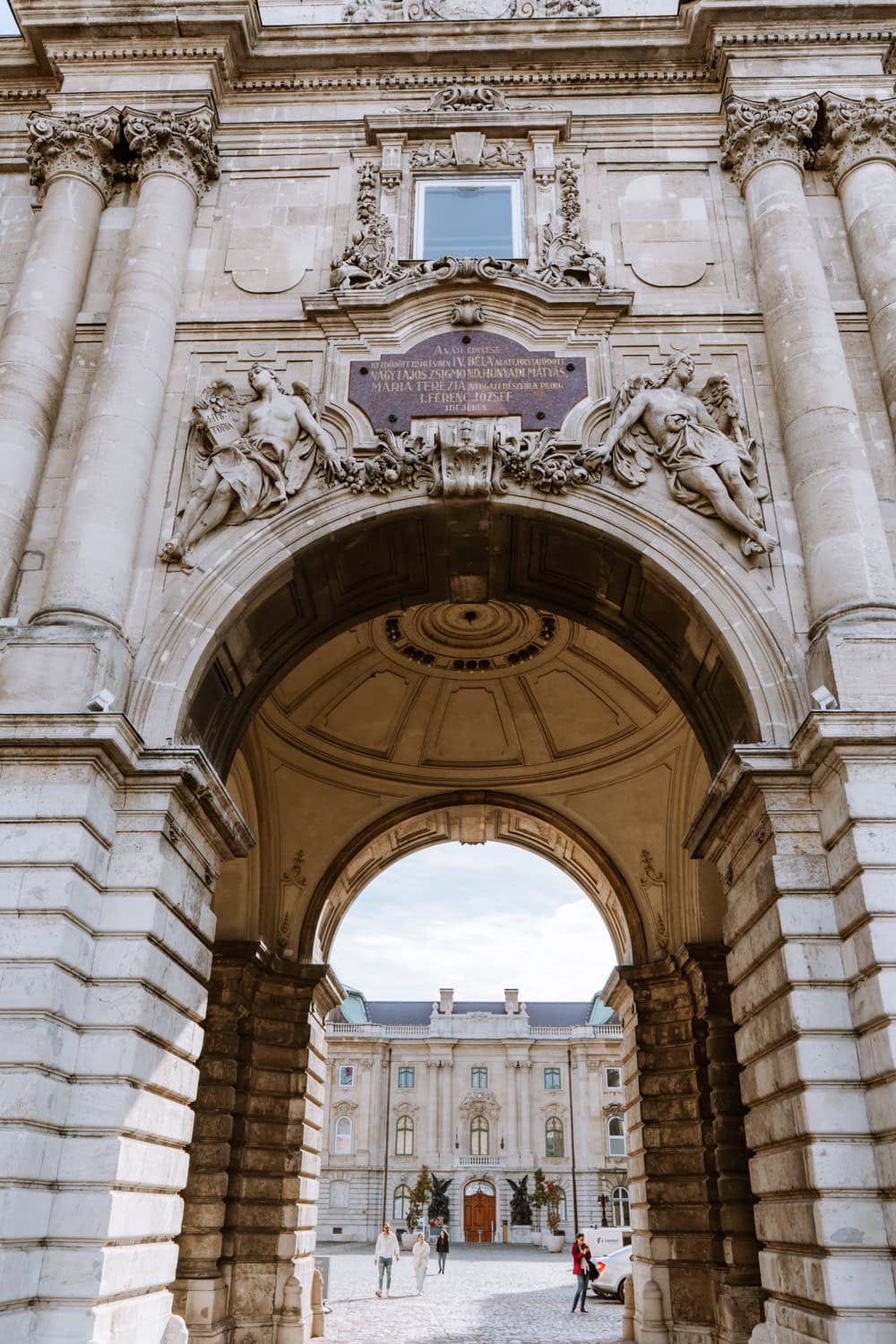 Budínský hrad Budapešť