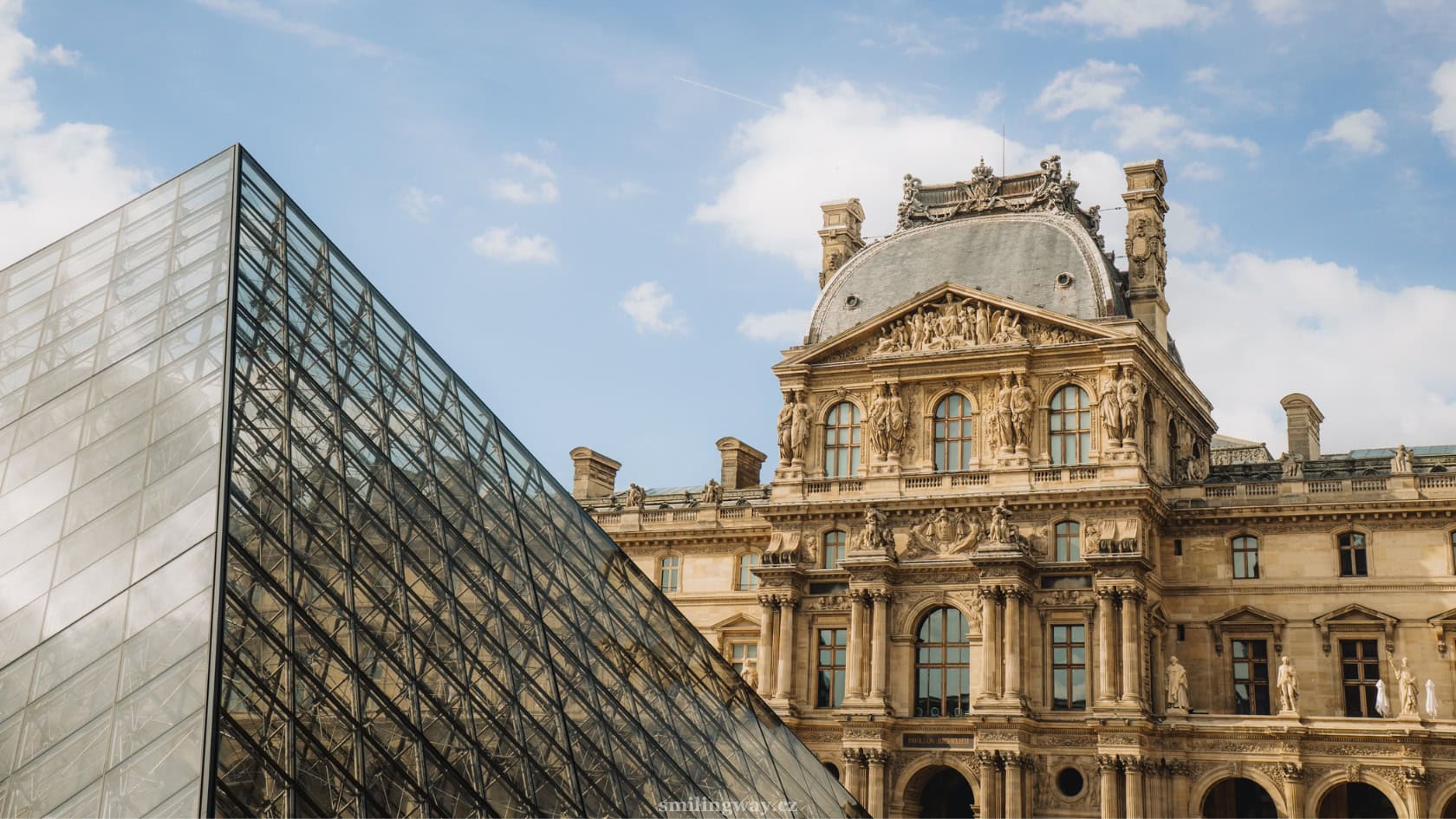 Muzeum Louvre v Paříži