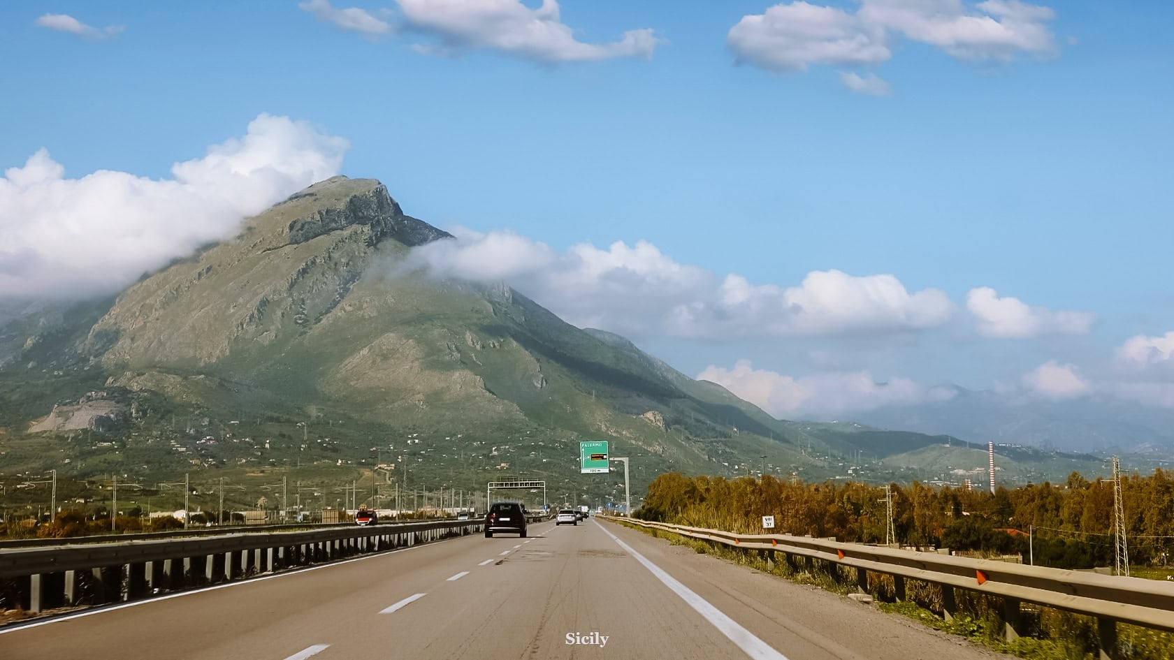 autem po Sicílii - jak na řízení a půjčení auta na Sicílii