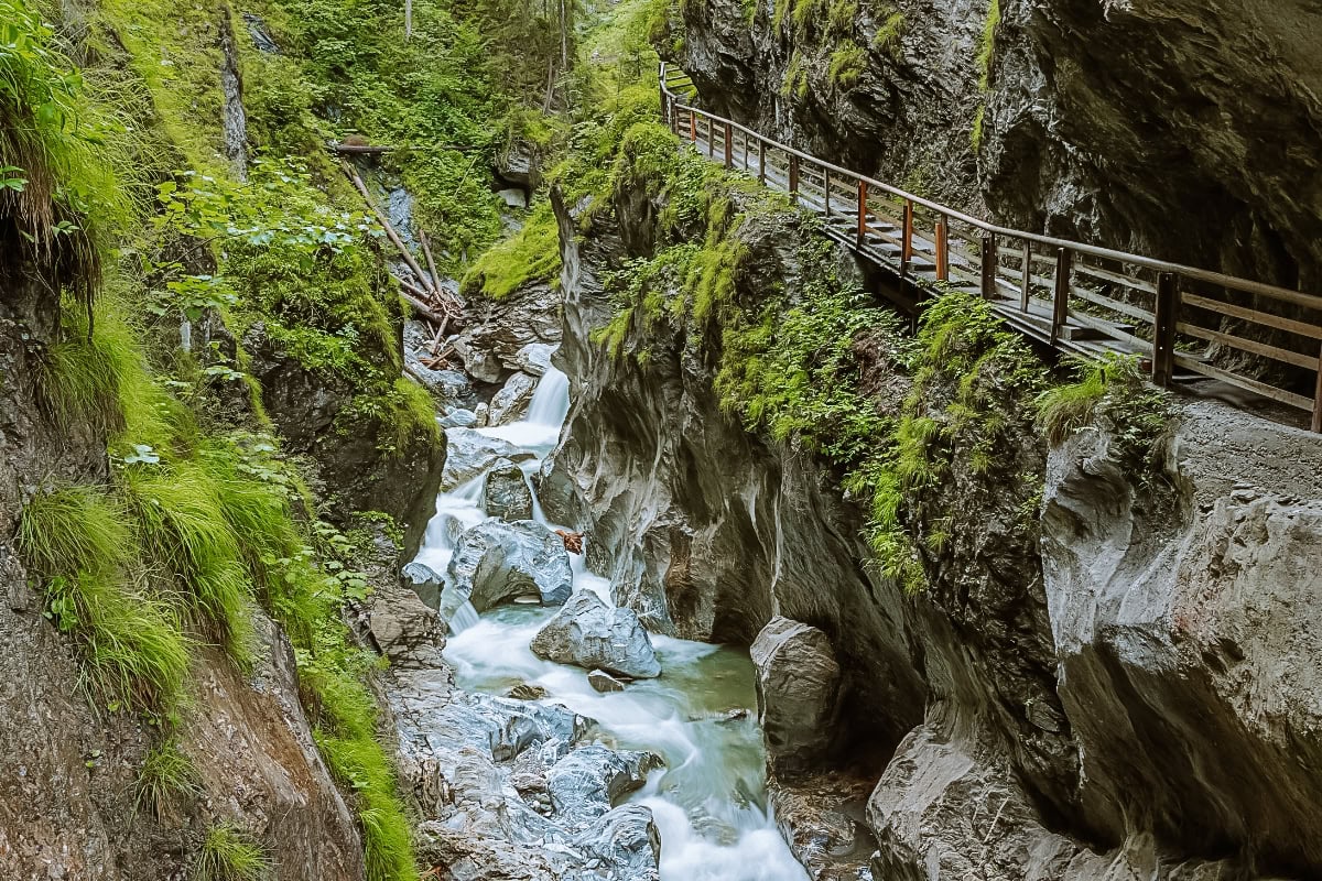 soutěska Kitzlochklamm / kam v okolí Zell am See
