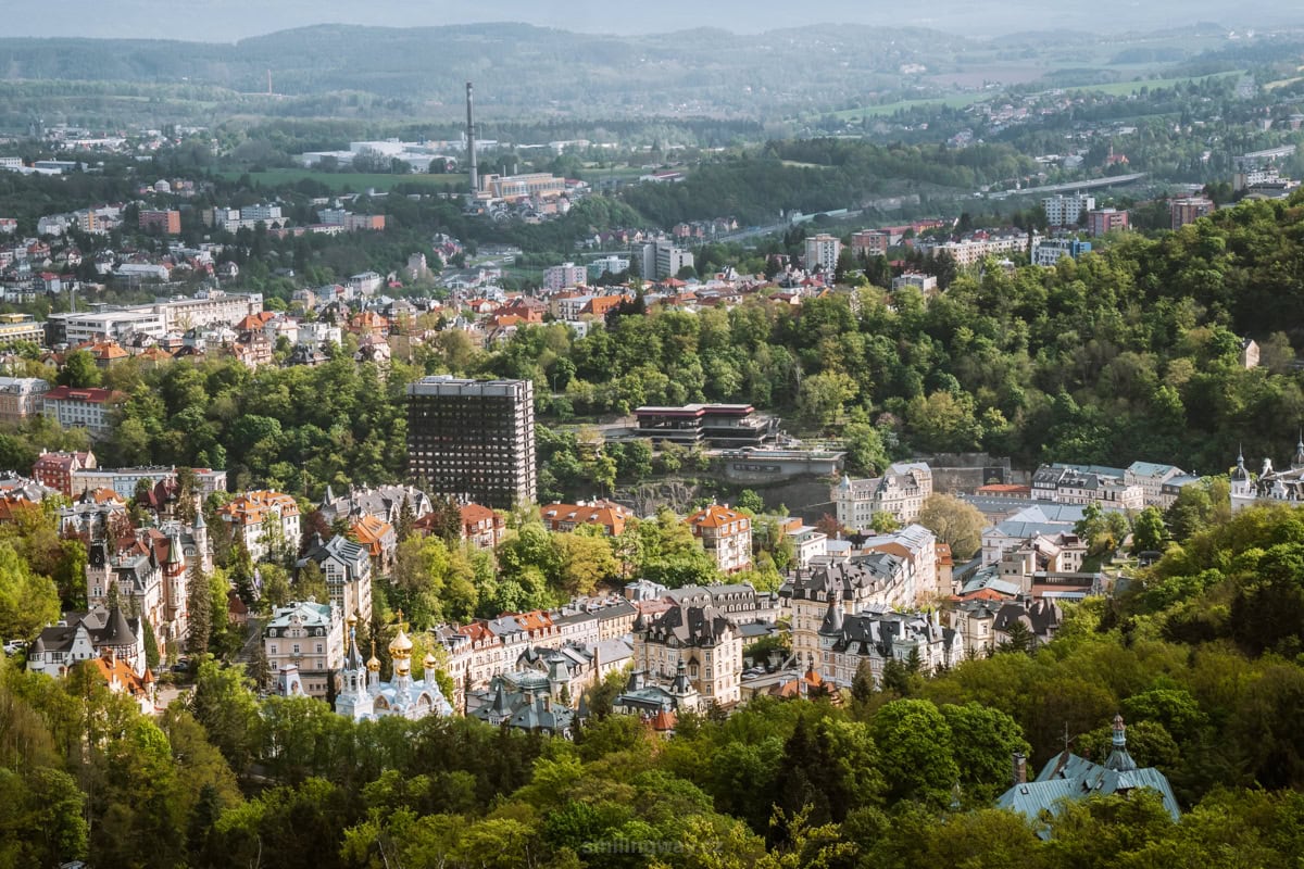 výhled z rozhledny Diana