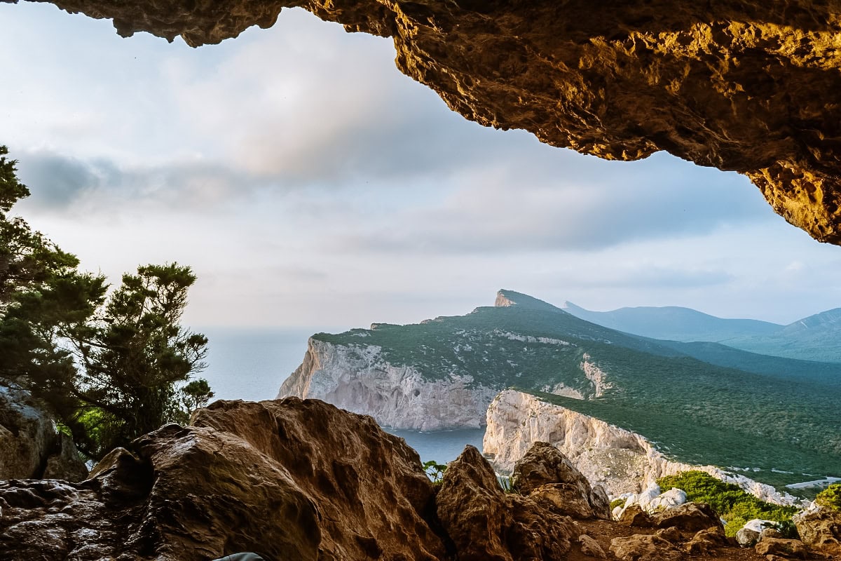 Výhled z Grotta delle Brocche Rotte Výhled z Grotta delle Brocche Rotte