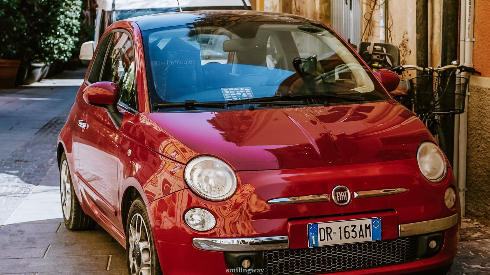 Půjčení a řízení auta na Sardinii