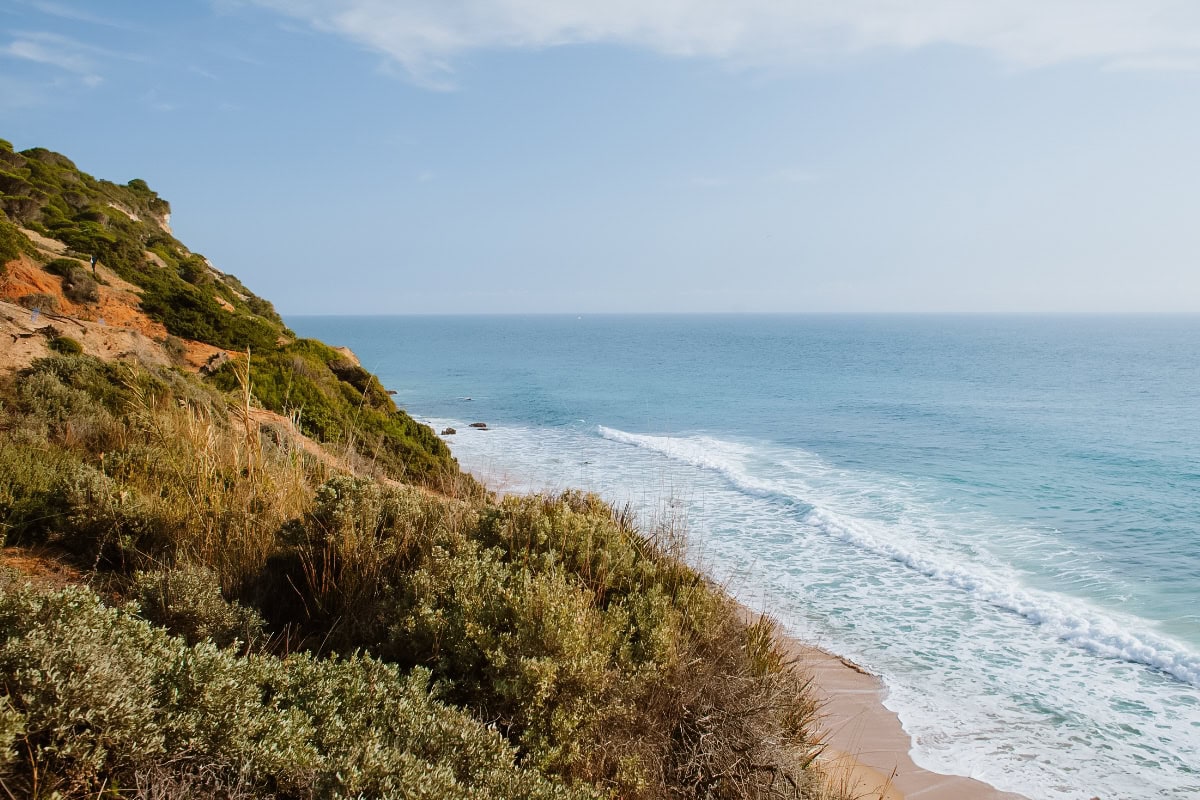 Nenáročná stezka kolem útesů Acantilado de Barbate Nenáročná stezka kolem útesů Acantilado de Barbate
