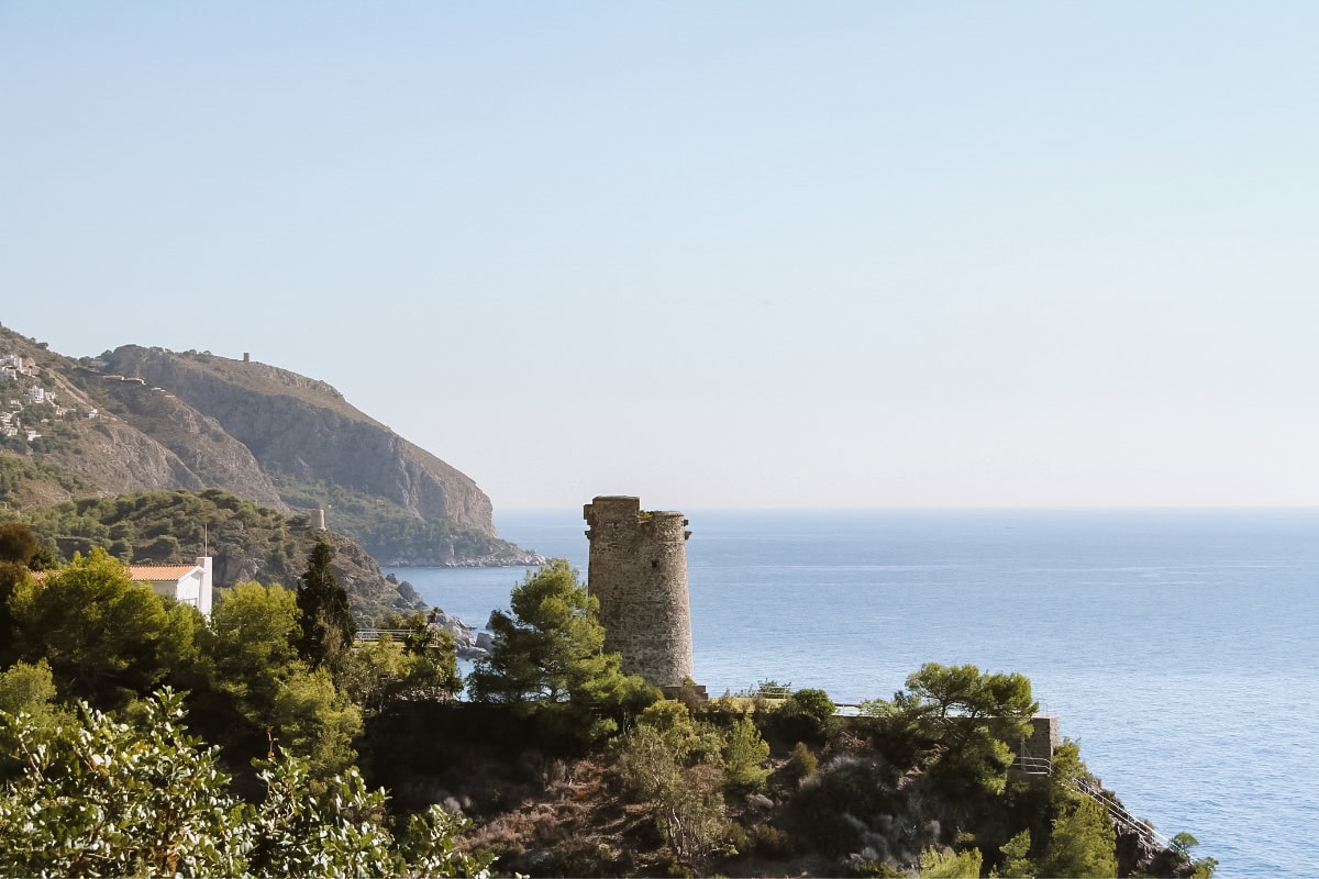 Útesy Maro-Cerro Gordo - co navštívit v Andalusii